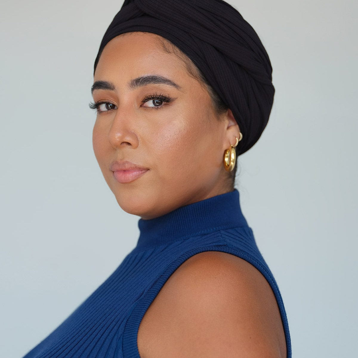 The Wrap Life Ribbed Head Wrap in Jet Black