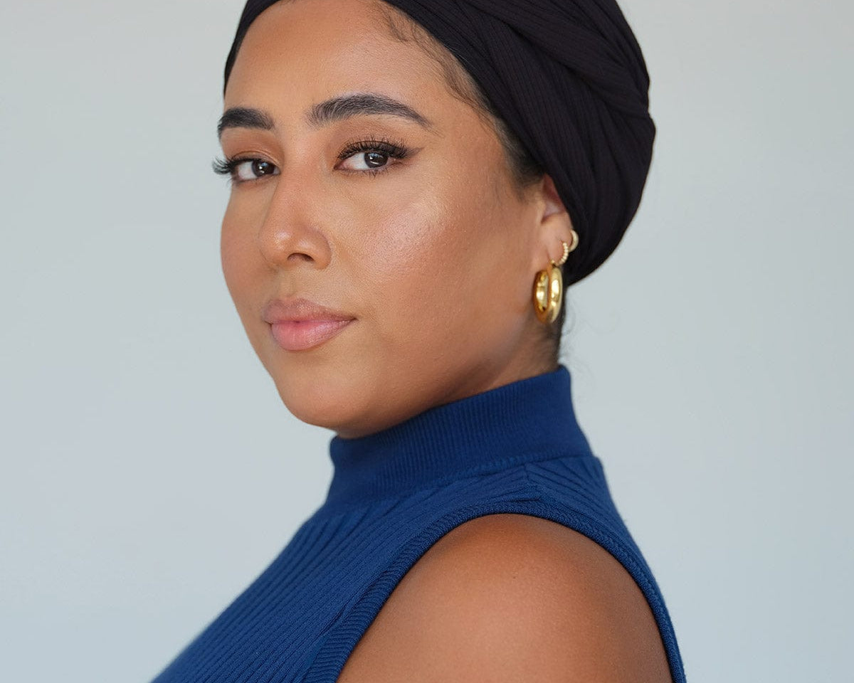 The Wrap Life Ribbed Head Wrap in Jet Black