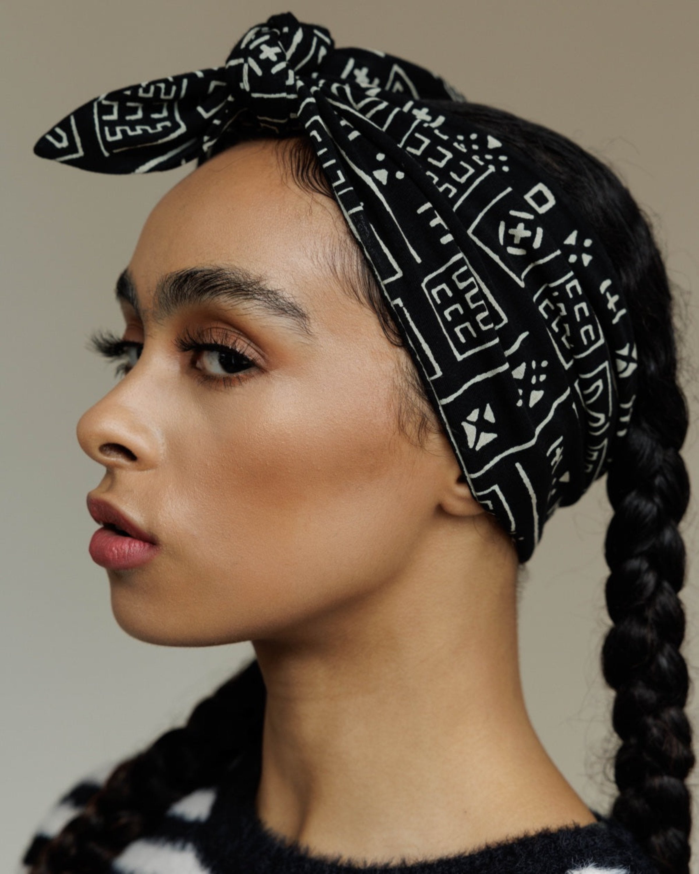 Printed Stretch Bandie in Noire Heritage