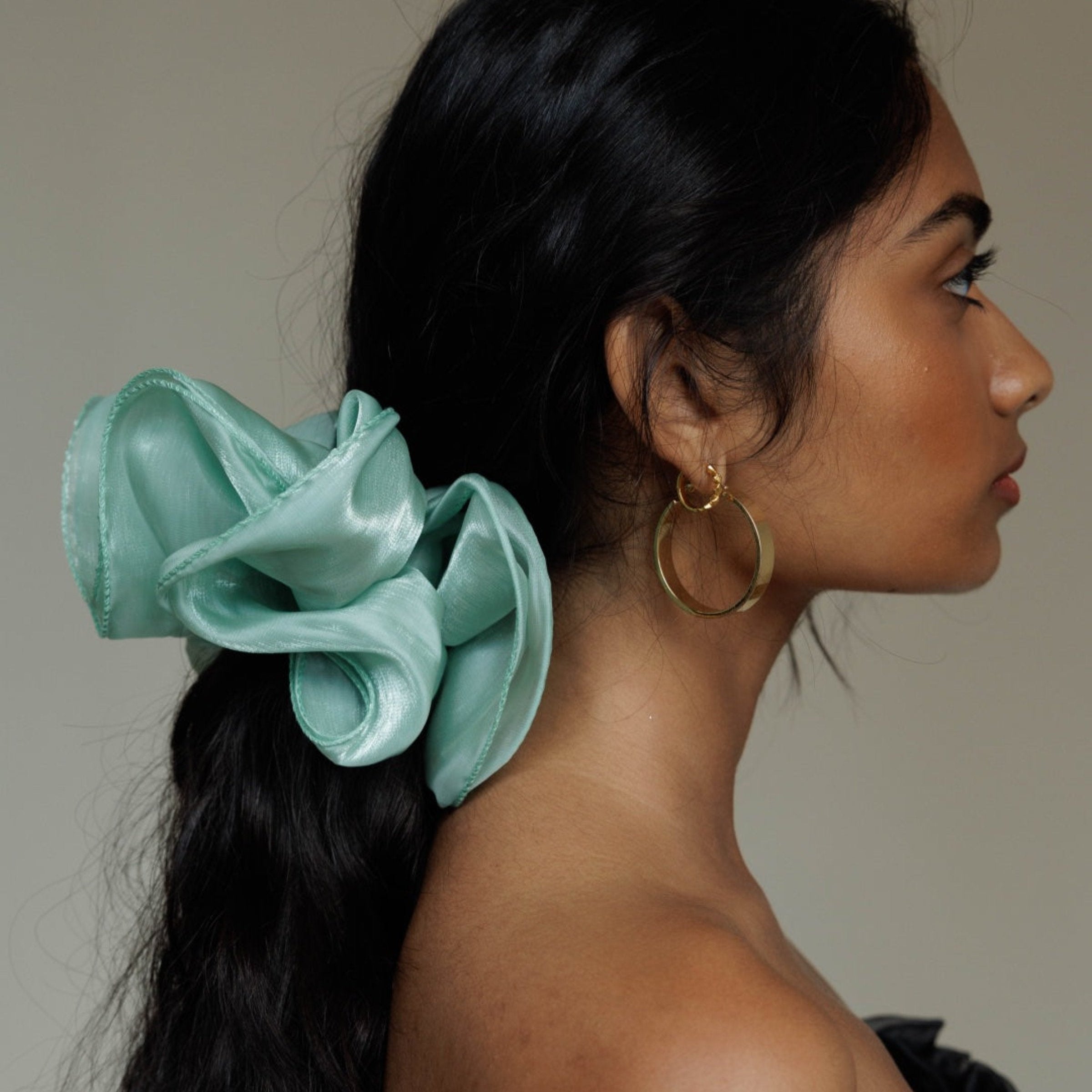 Sheer Floating Scrunchie in Mystic Mint