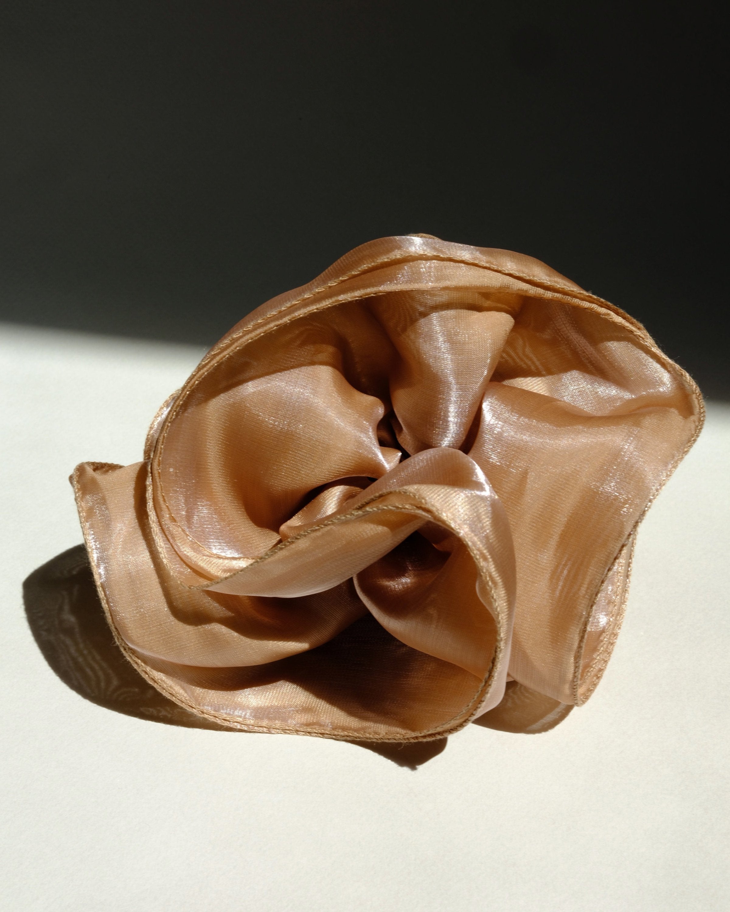 Sheer Floating Scrunchie in Mocha Magic