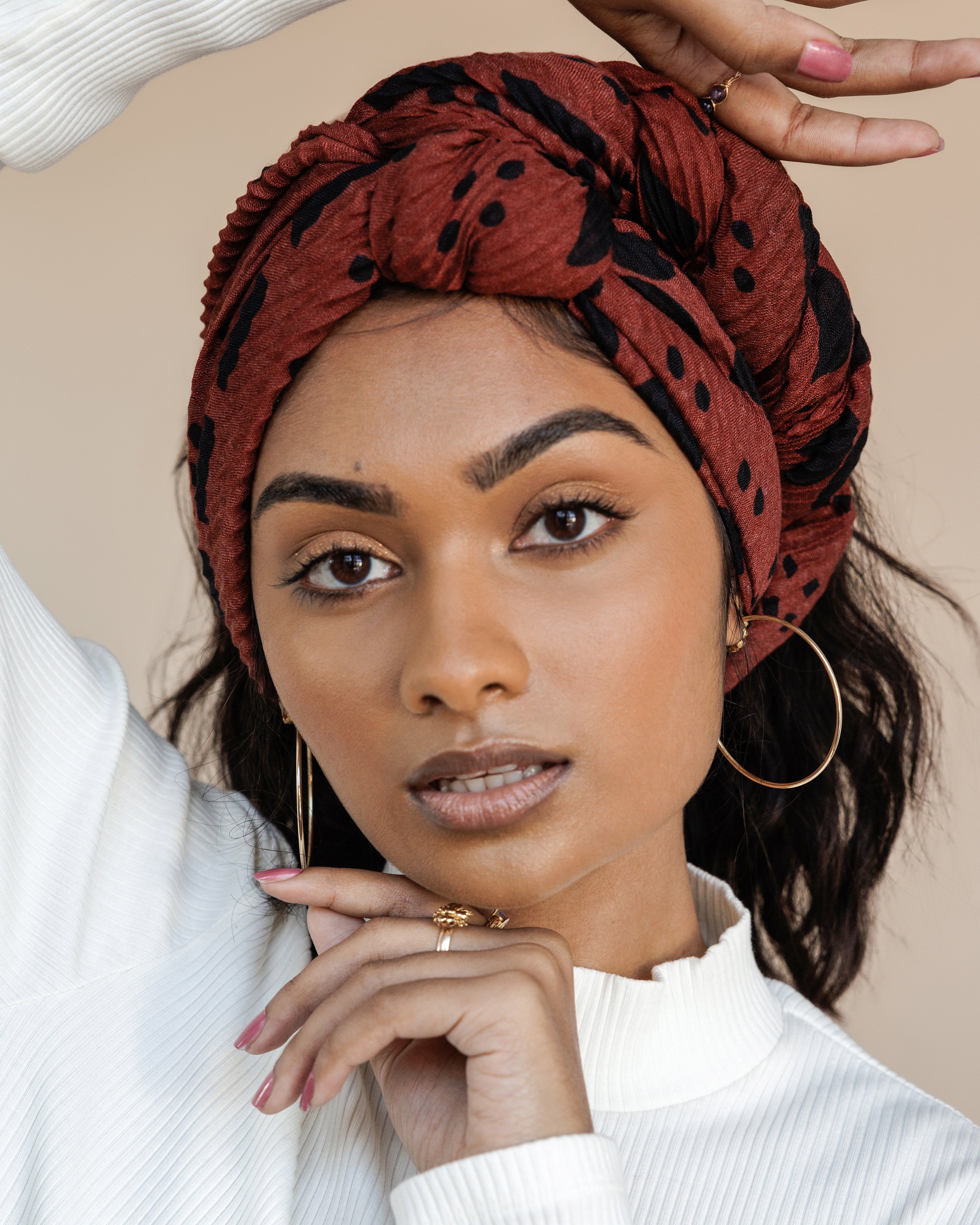 Printed Pleated Head Wrap in Adisa