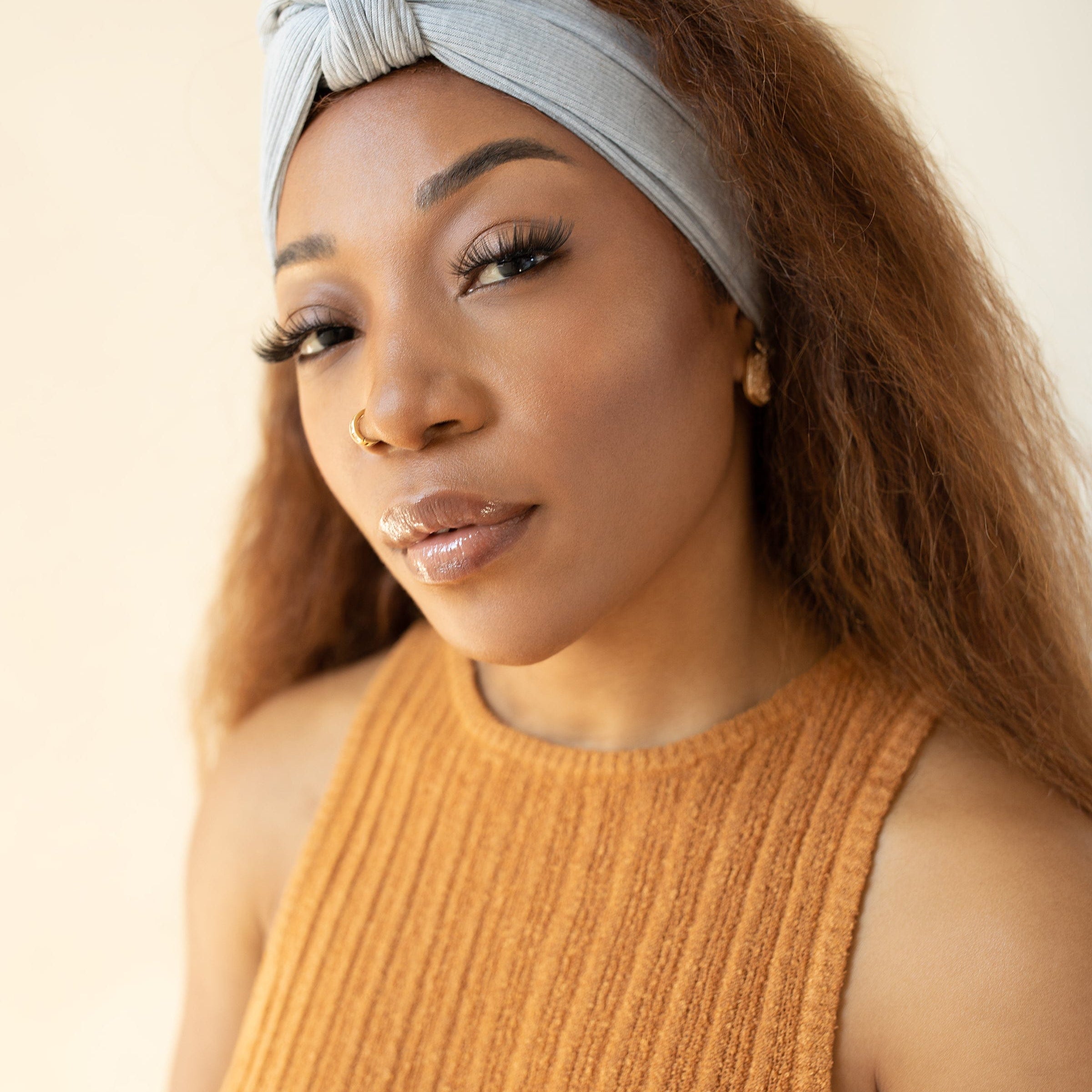 The Wrap Life Harvest Ribbed Bandie in Ash Grey Bandie